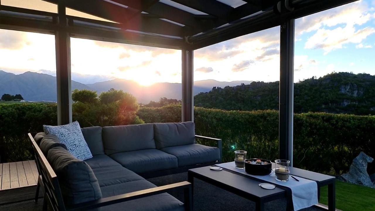 Rocky Ridge Cottage Takaka Exterior photo