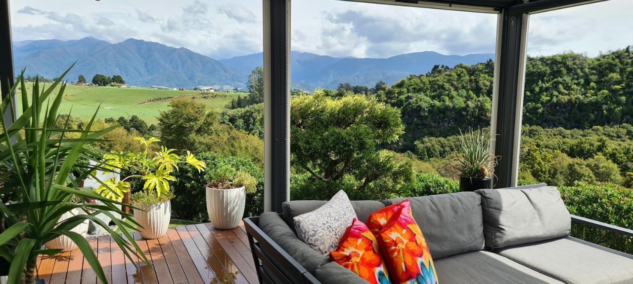 Rocky Ridge Cottage Takaka Exterior photo
