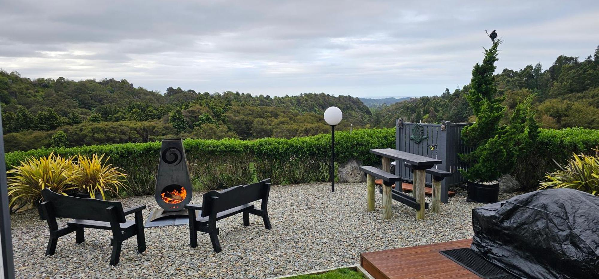 Rocky Ridge Cottage Takaka Exterior photo