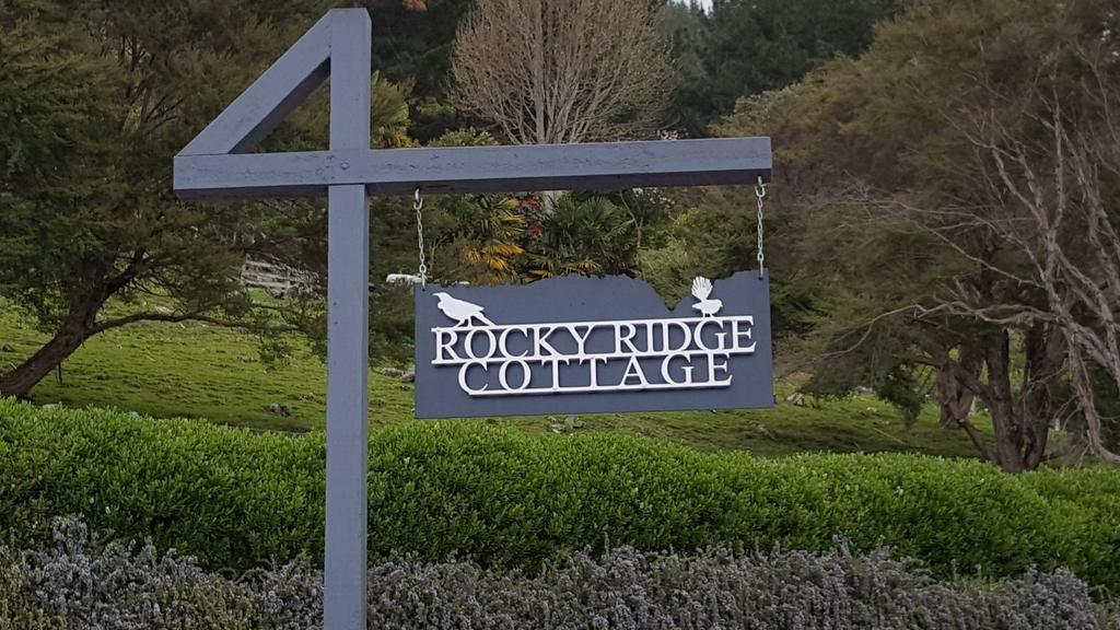 Rocky Ridge Cottage Takaka Exterior photo