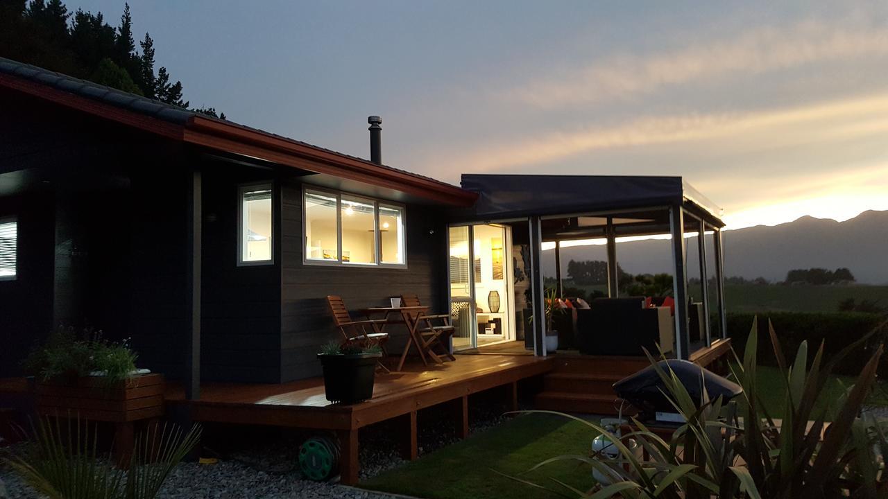 Rocky Ridge Cottage Takaka Exterior photo