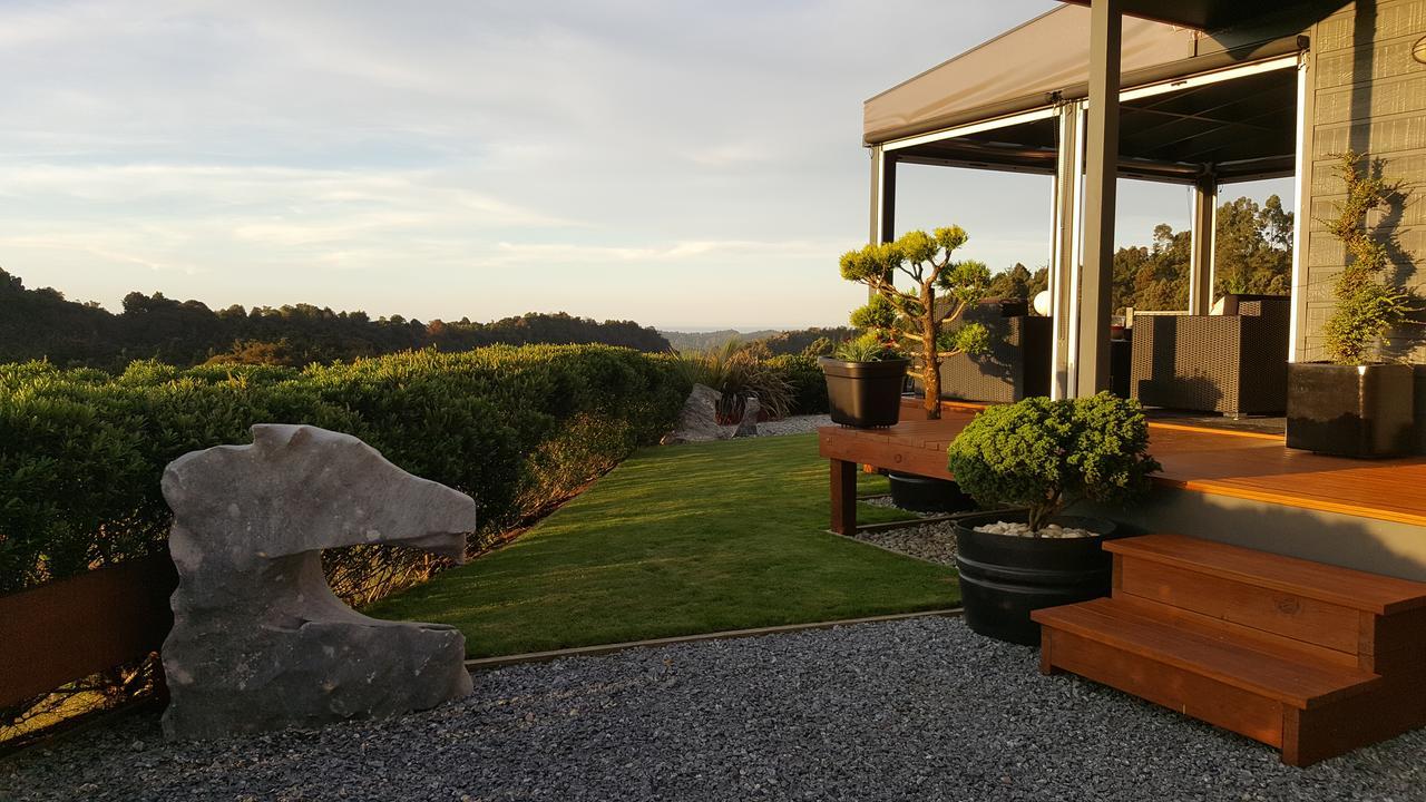 Rocky Ridge Cottage Takaka Exterior photo